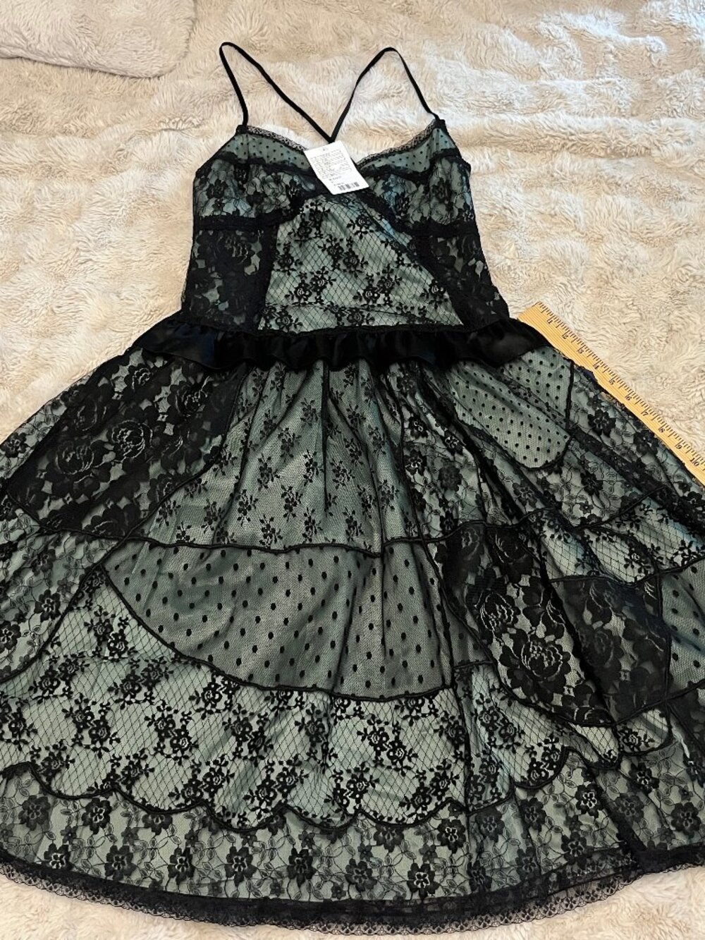 Kimchi & Blue Urban Outfitters Black Lace Patchwork Midi Dress Size 9 NWT $198